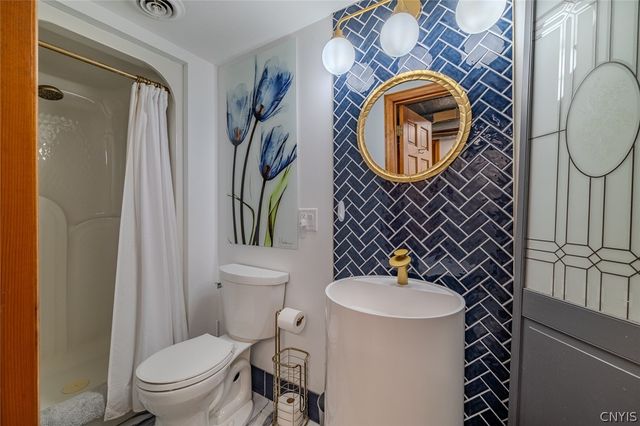 6351 Prospect Terrace, Truxton, NY 13158