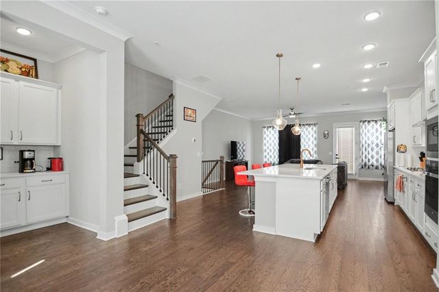 495 Ashbury Drive, Roswell, GA 30076