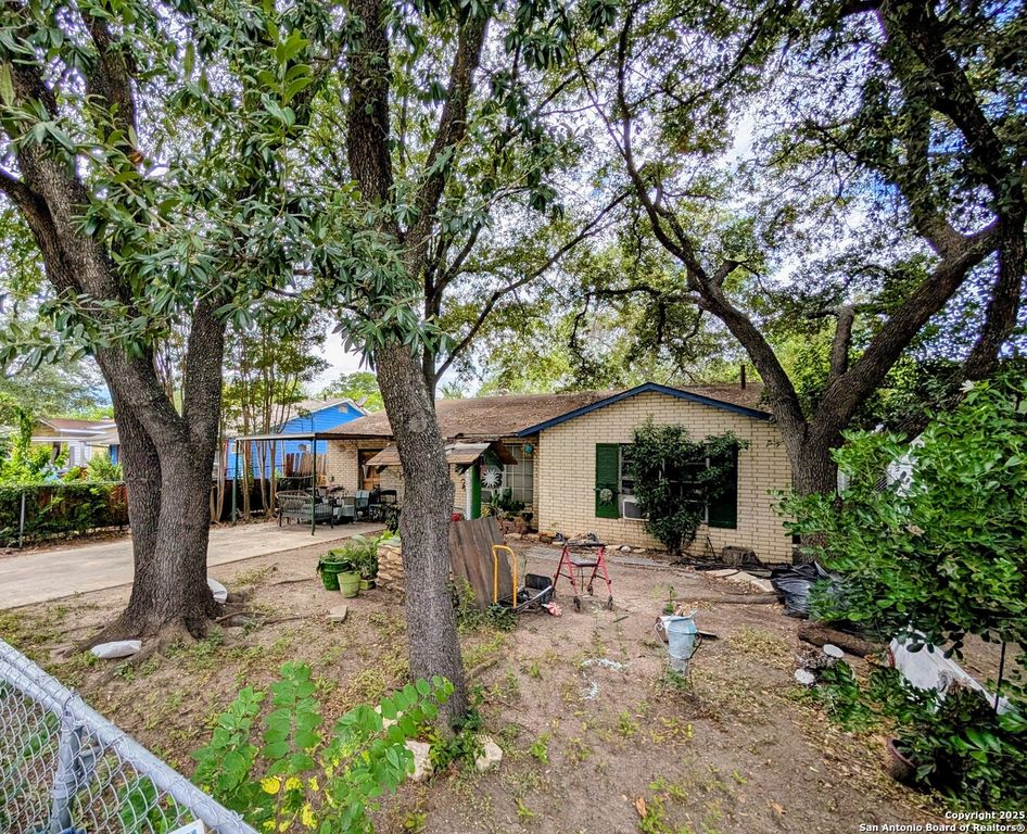 327 San Angelo, San Antonio, TX 78212