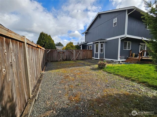 20414 2nd Avenue E, Spanaway, WA 98387