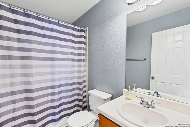 2311 Salmon Crk, Converse, TX 78109