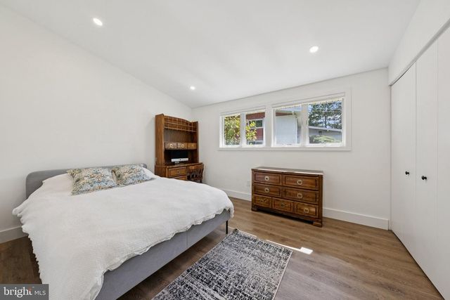 8611 CAMDEN ST, Alexandria, VA 22308