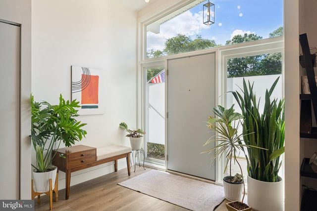 8611 CAMDEN ST, Alexandria, VA 22308