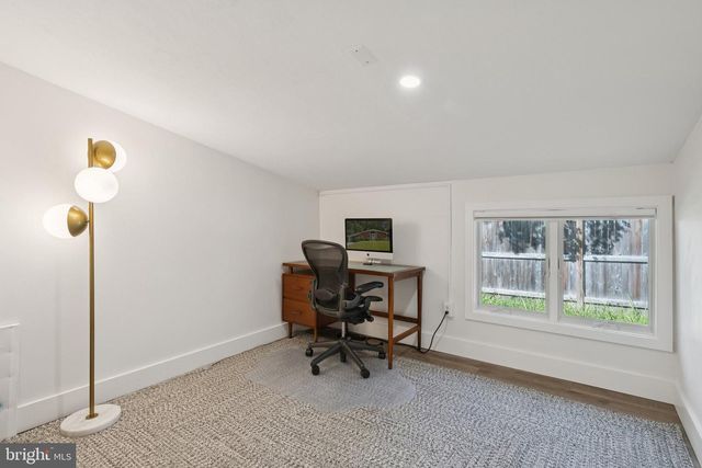 8611 CAMDEN ST, Alexandria, VA 22308