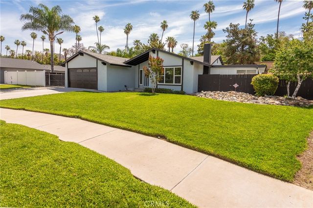 6414 Foster Drive, Riverside, CA 92506