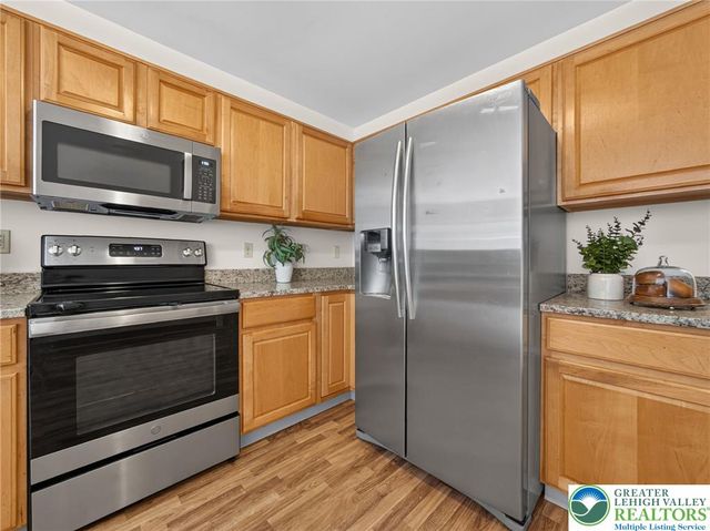 2886 Sequoia Drive, Lower Macungie Twp, PA 18062
