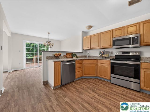 2886 Sequoia Drive, Lower Macungie Twp, PA 18062
