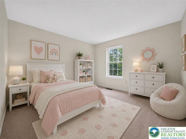 2886 Sequoia Drive, Lower Macungie Twp, PA 18062