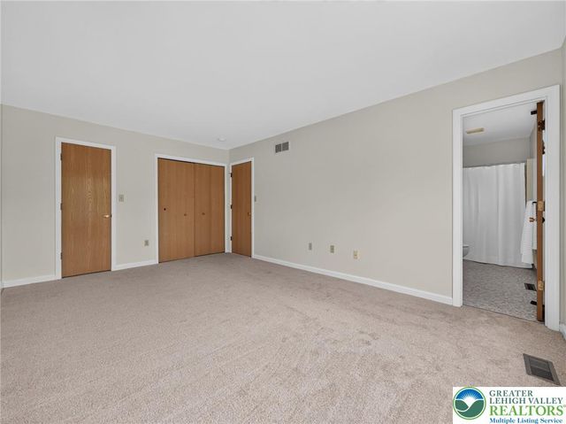 2886 Sequoia Drive, Lower Macungie Twp, PA 18062