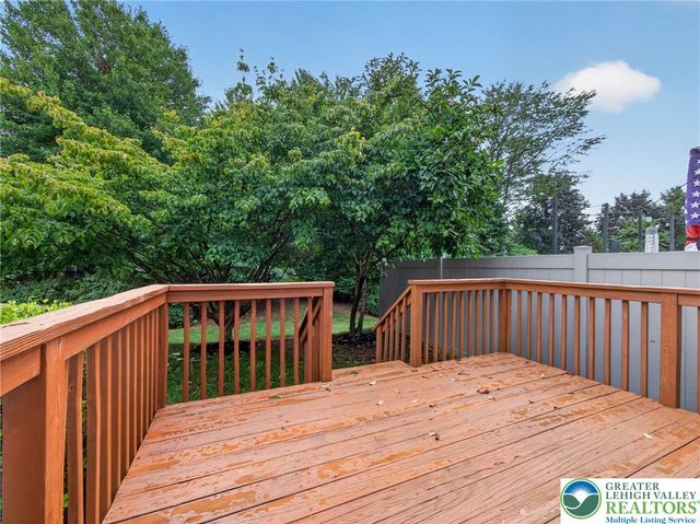 2886 Sequoia Drive, Lower Macungie Twp, PA 18062