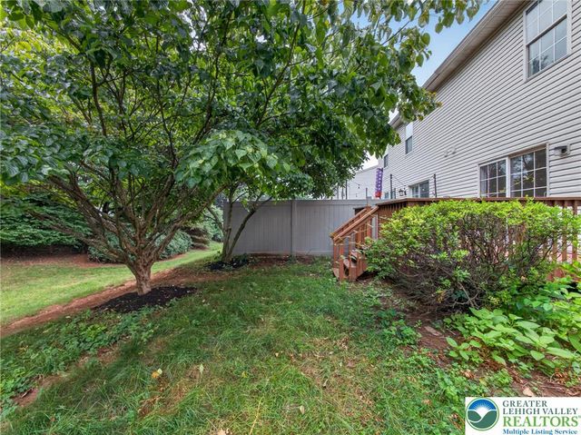 2886 Sequoia Drive, Lower Macungie Twp, PA 18062