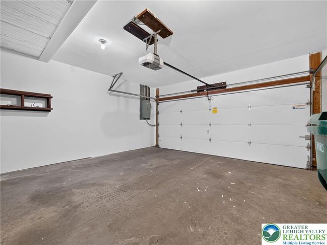 2886 Sequoia Drive, Lower Macungie Twp, PA 18062