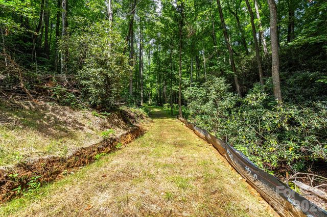 163 Camp Elliott Road, Black Mountain, NC 28711