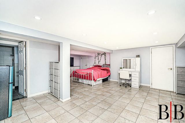 69 Crystal Avenue, Staten Island, NY 10302