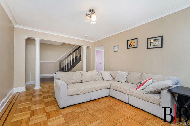 69 Crystal Avenue, Staten Island, NY 10302