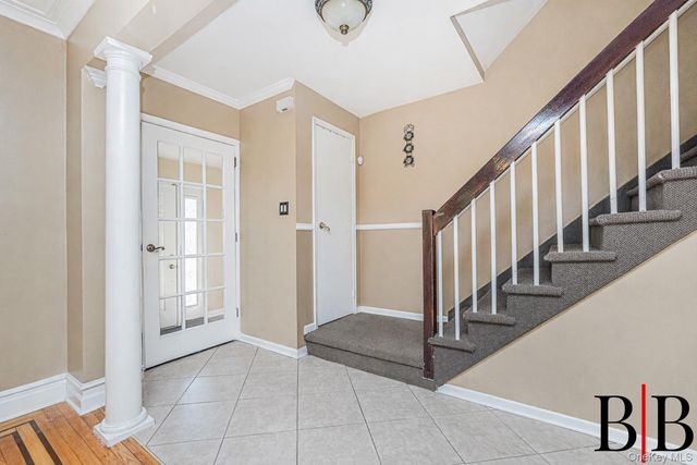 69 Crystal Avenue, Staten Island, NY 10302