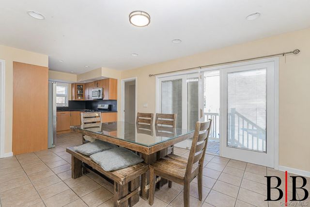 69 Crystal Avenue, Staten Island, NY 10302