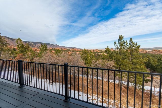 6943 Fox Circle, Larkspur, CO 80118