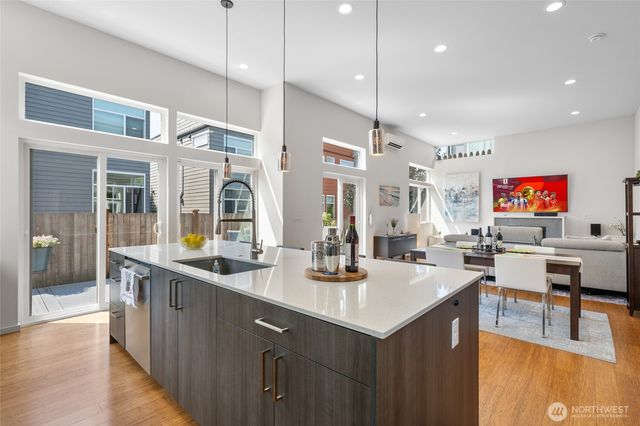 4042 Martin Luther King Jr Way S, Seattle, WA 98108