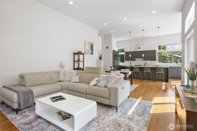 4042 Martin Luther King Jr Way S, Seattle, WA 98108