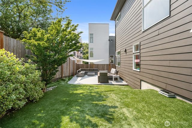 4042 Martin Luther King Jr Way S, Seattle, WA 98108