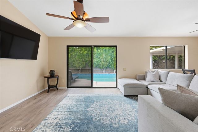75100 La Sierra, Palm Desert, CA 92211