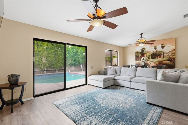 75100 La Sierra, Palm Desert, CA 92211