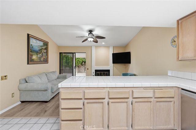 75100 La Sierra, Palm Desert, CA 92211