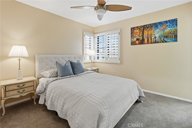75100 La Sierra, Palm Desert, CA 92211