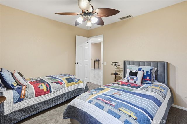 75100 La Sierra, Palm Desert, CA 92211