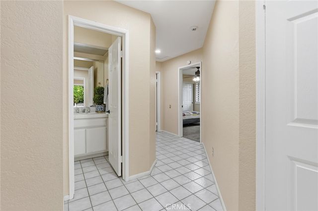 75100 La Sierra, Palm Desert, CA 92211