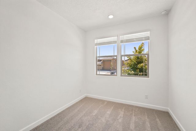 3335 Wolf Tail Loop NE, Rio Rancho, NM 87144