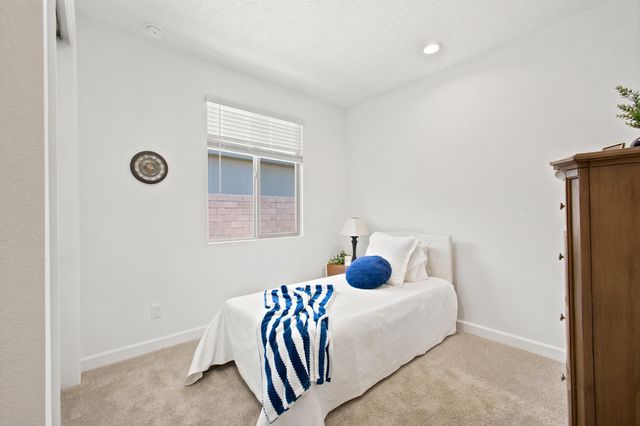 3335 Wolf Tail Loop NE, Rio Rancho, NM 87144