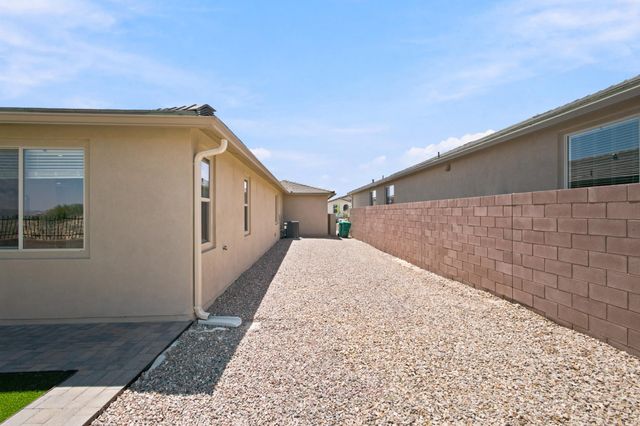 3335 Wolf Tail Loop NE, Rio Rancho, NM 87144