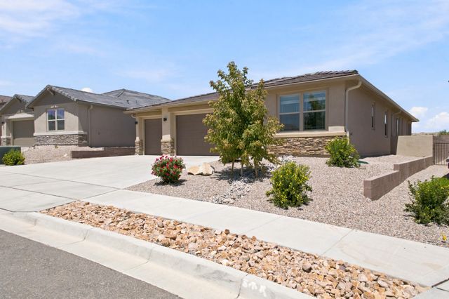 3335 Wolf Tail Loop NE, Rio Rancho, NM 87144