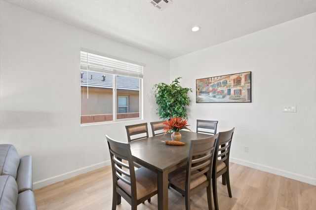 3335 Wolf Tail Loop NE, Rio Rancho, NM 87144