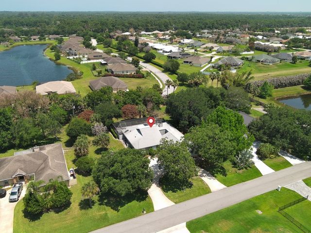 1070 47th Avenue SW, Vero Beach, FL 32968