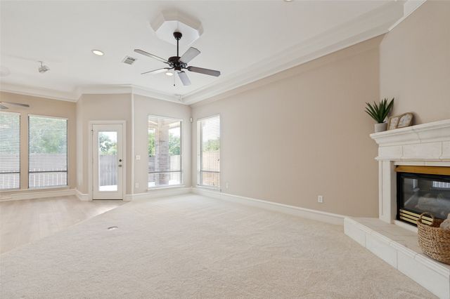 2409 Bedford Circle, Bedford, TX 76021