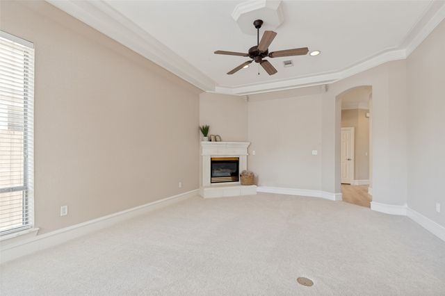 2409 Bedford Circle, Bedford, TX 76021
