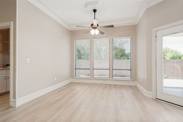 2409 Bedford Circle, Bedford, TX 76021