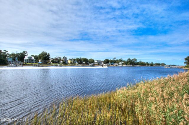 4427 Midshipman Court SE, Boiling Spring Lakes, NC 28461