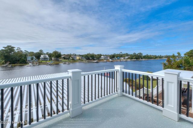 4427 Midshipman Court SE, Boiling Spring Lakes, NC 28461