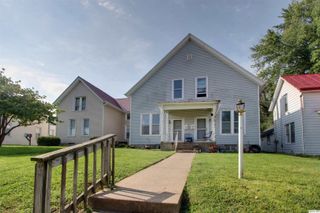 1120-1122 Washington Street, Quincy, IL 62301