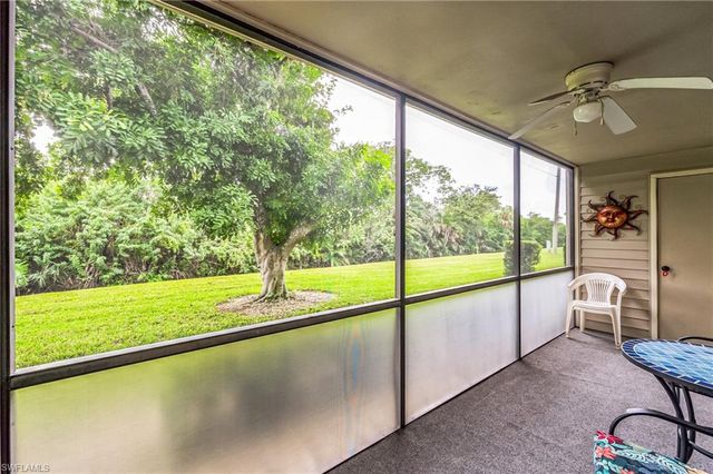 8081 Woods CIR 10, Fort Myers, FL 33919
