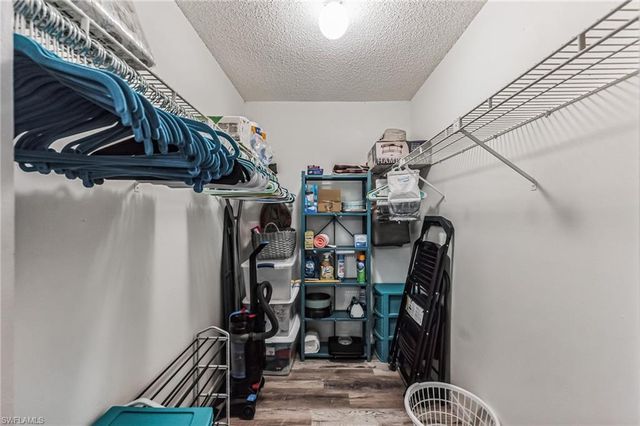 8081 Woods CIR 10, Fort Myers, FL 33919