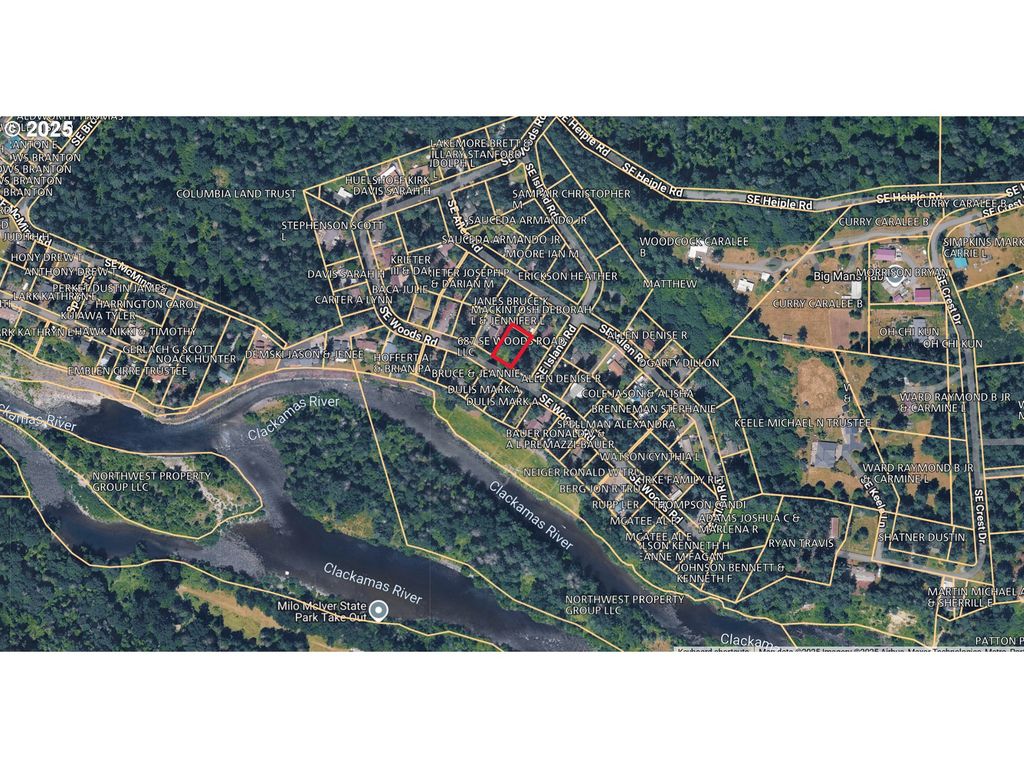 687 Se Woods Rd, Eagle Creek, OR 97022