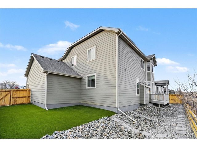 7296 Xenophon Ct, Arvada, CO 80005