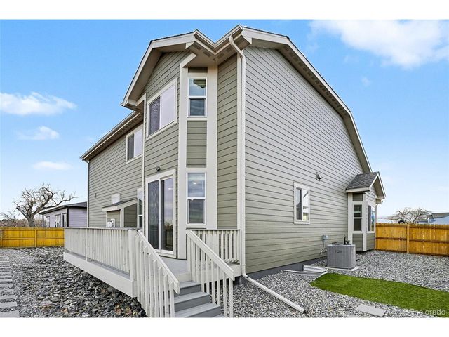 7296 Xenophon Ct, Arvada, CO 80005