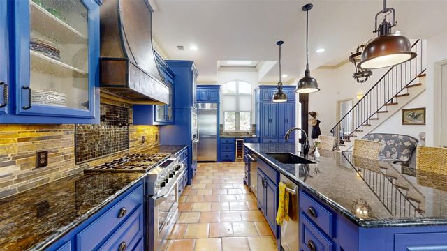 2816 River Ridge Court, Granbury, TX 76048