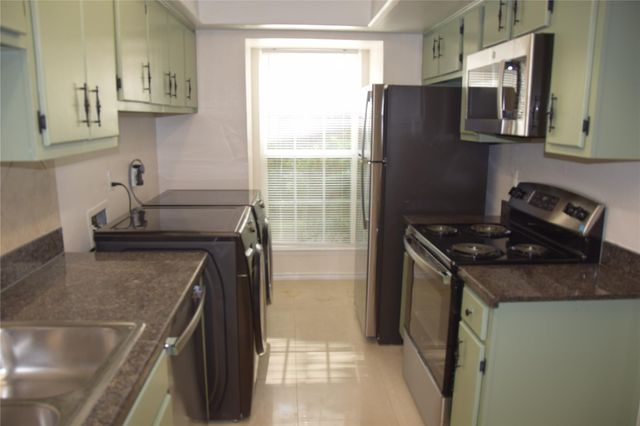 7827 Leonora Street, Houston, TX 77061